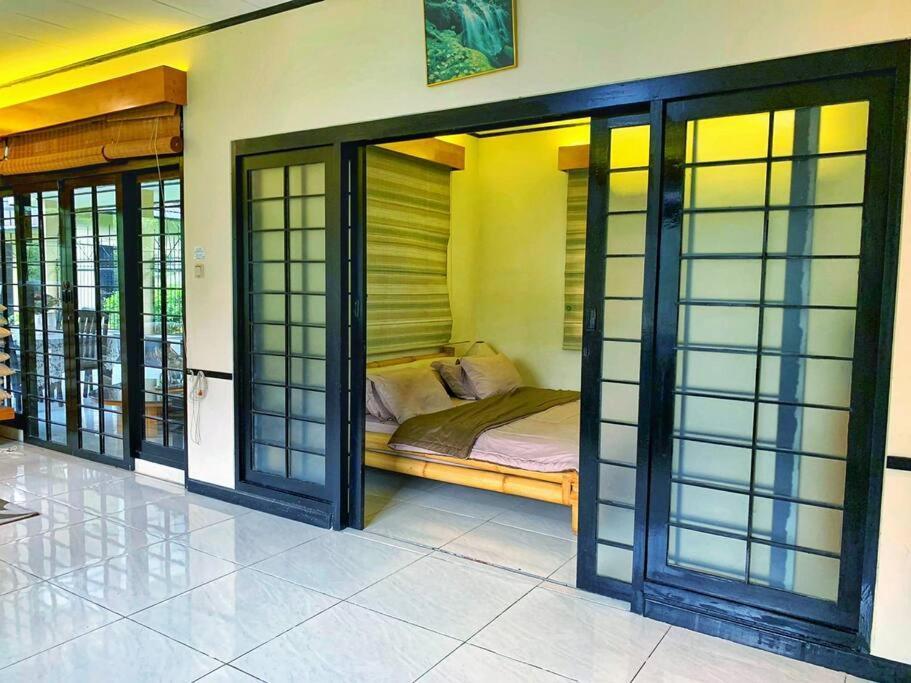 Designer Villa Osaka Puncak Exterior photo