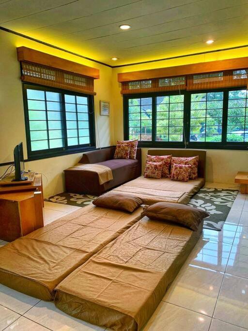 Designer Villa Osaka Puncak Exterior photo
