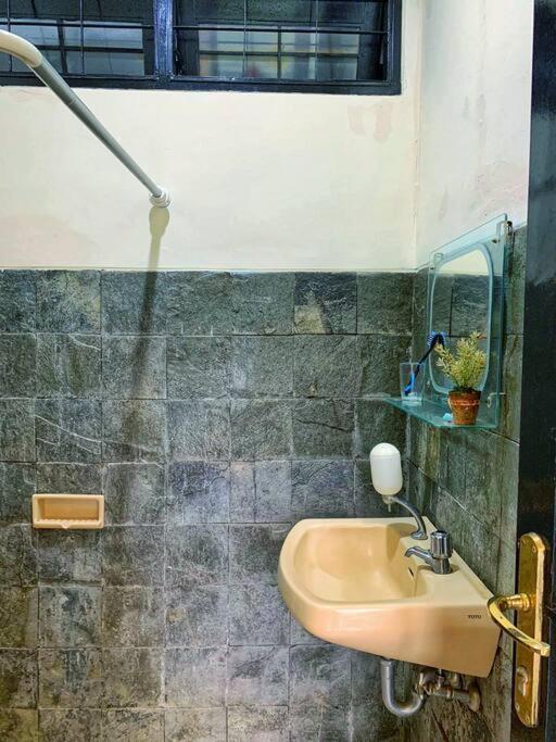Designer Villa Osaka Puncak Exterior photo